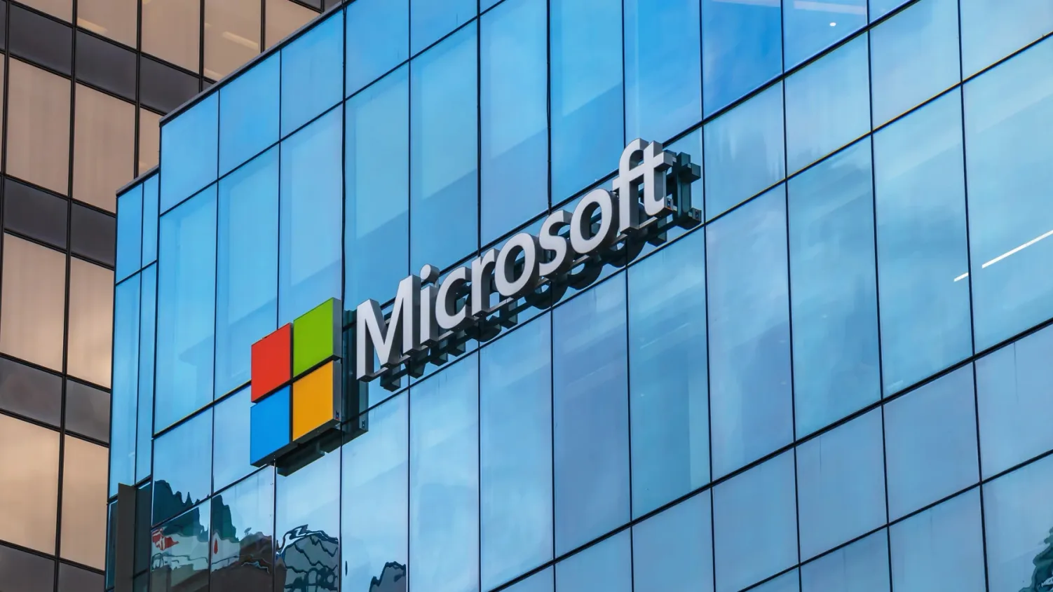 Microsoft ушел из России: что ждет пользователей без поддержки софта |  Ямал-Медиа