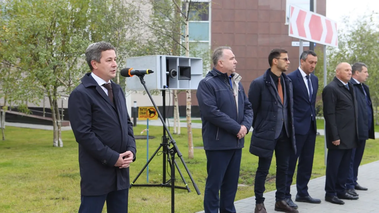 В Новом Уренгое проезд в микрорайон Романтиков назвали в честь Николая  Цветкова | Ямал-Медиа