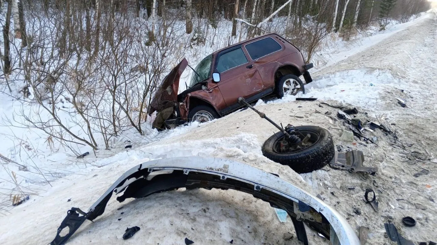 На трассе в Тобольске погиб водитель, два человека доставлены в больницу |  Ямал-Медиа