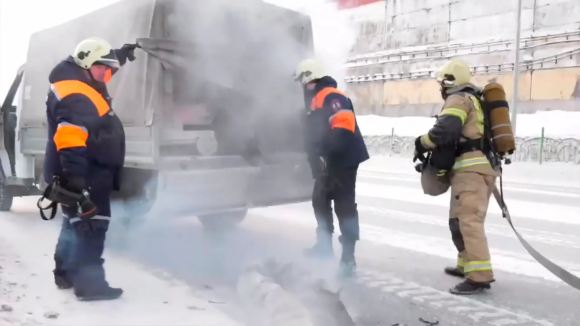 Пожар произошел на учениях спасателей в Надыме