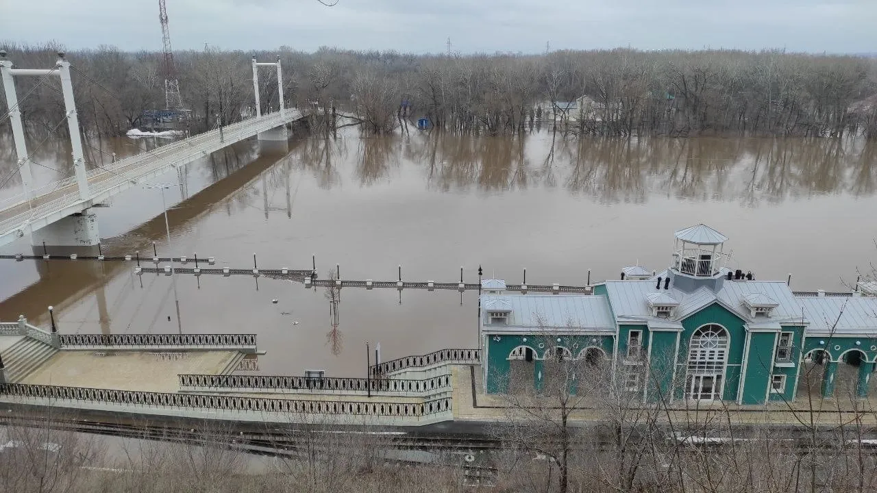 Так сейчас выглядит набережная Оренбурга у Беловки. Фото предоставлено пресс-службой администрации города Оренбурга.