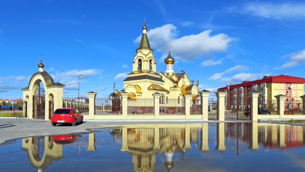 Церковь Рождества Христова в поселке Пангоды. Фото: Grigorii Pisotsckii/Shutterstock/ФОТОДОМ