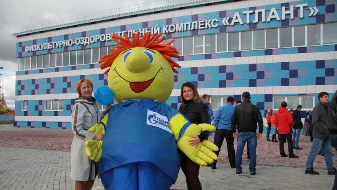 Открытие физкультурно-оздоровительного центра «Атлант» в 2017 году. Фото: yugorsk-tr.gazprom.ru