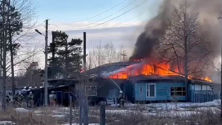 Кадр из видео: Ноябрьский пожарно-спасательный гарнизон