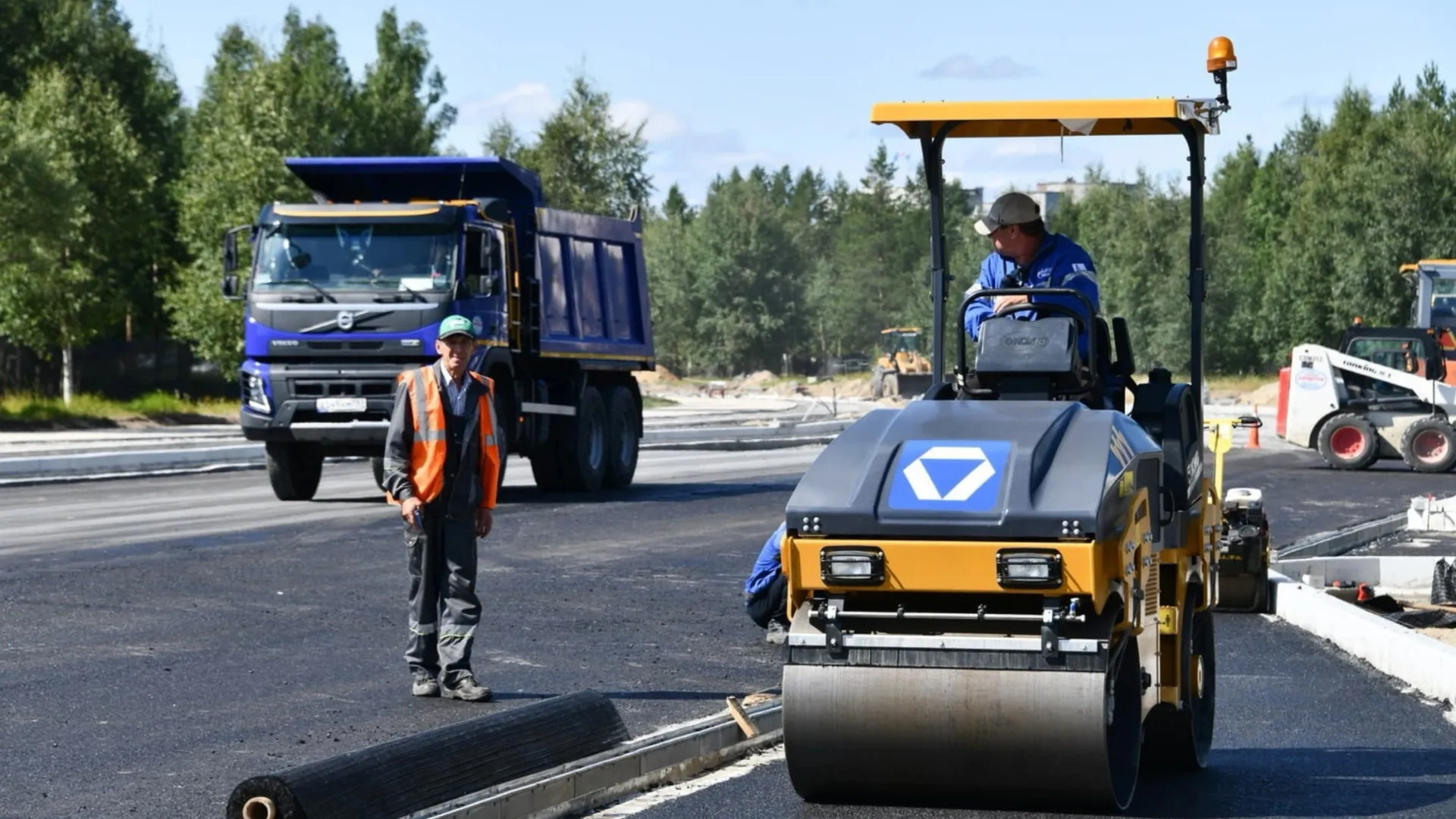 Дорога неизменна. Карьер 1200 постоянный дорожный режим.