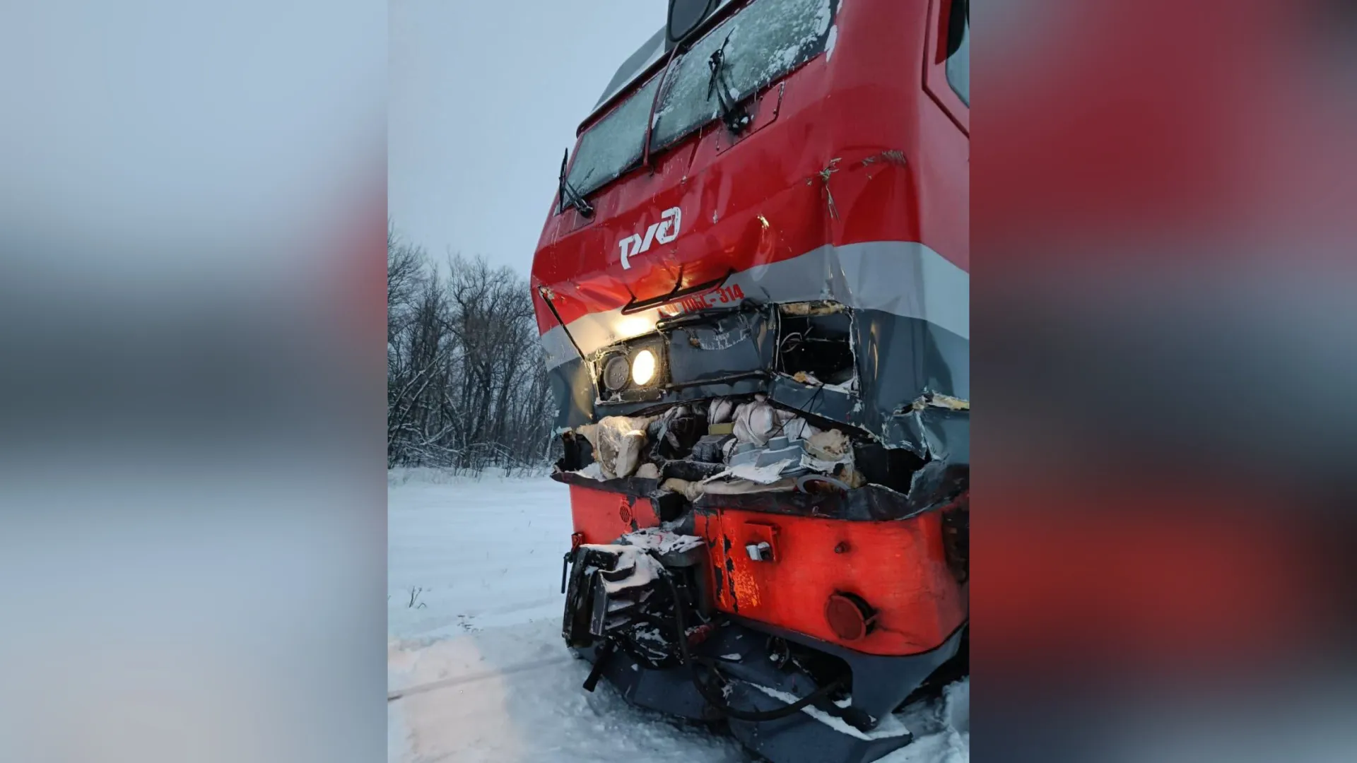 Появилось видео с места столкновения поездов под Ульяновском с 25  пострадавшими | Ямал-Медиа