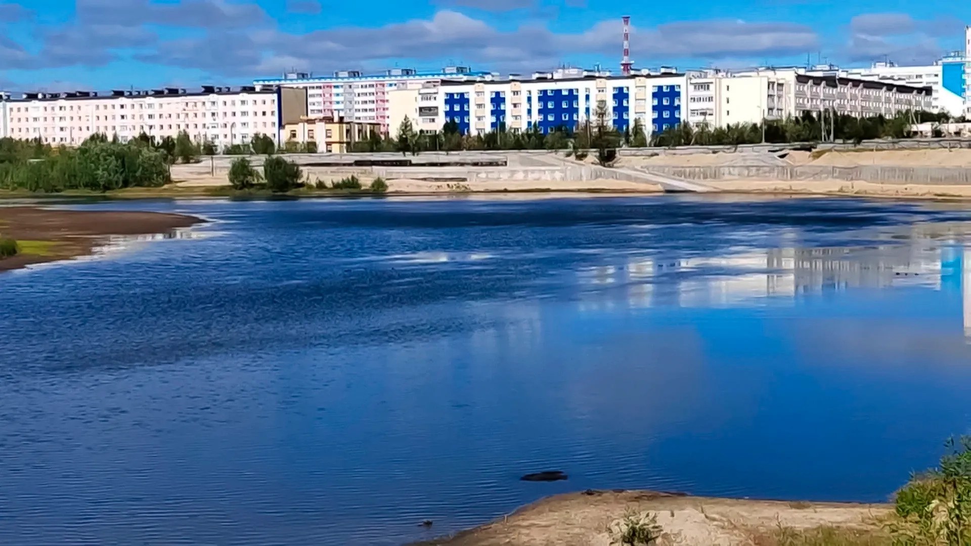 В Новом Уренгое газовики помогут городским властям благоустроить озеро  Молодежное | Ямал-Медиа