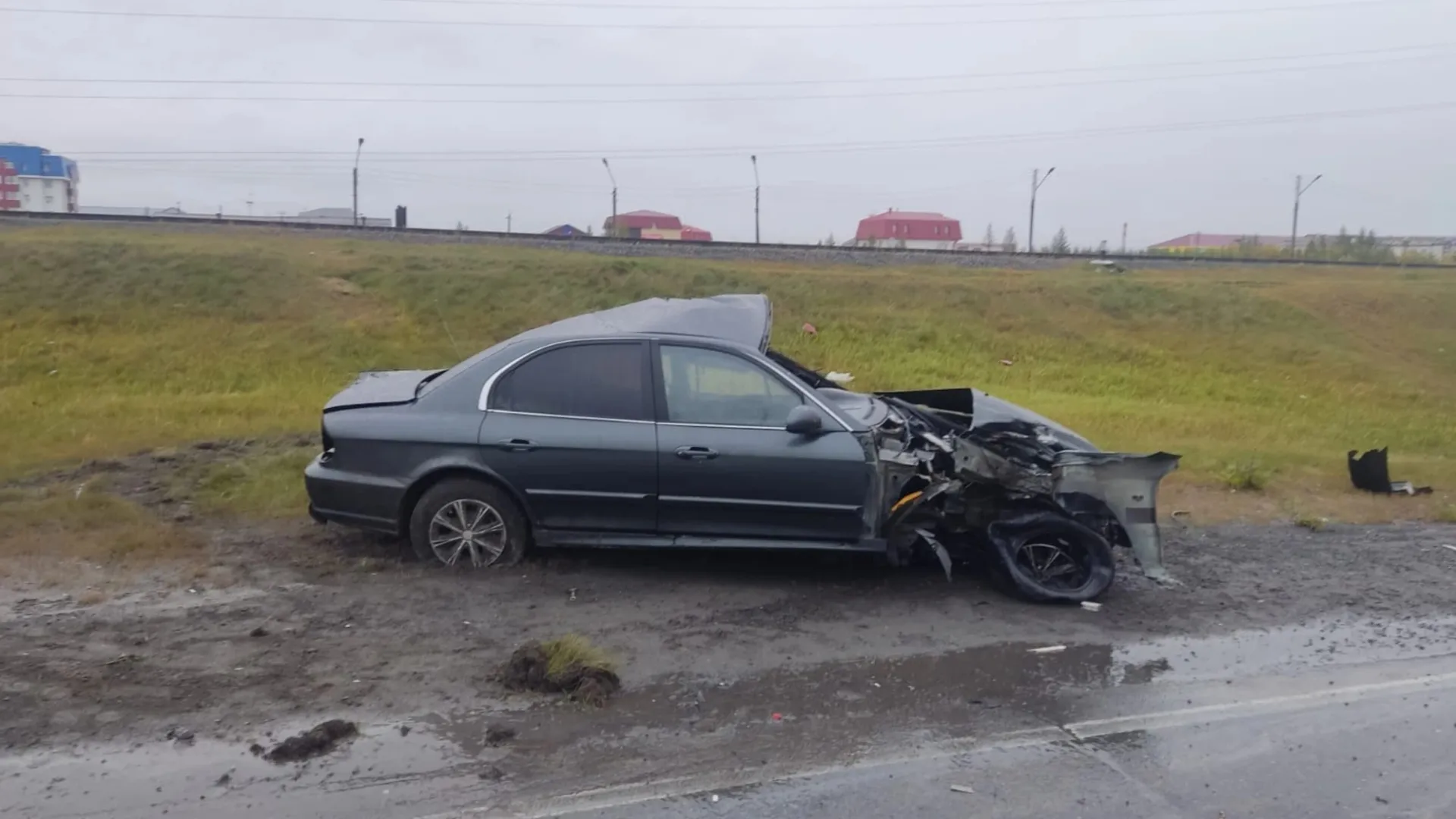 Подробности утренней аварии в Новом Уренгое: два человека попали в больницу  | Ямал-Медиа