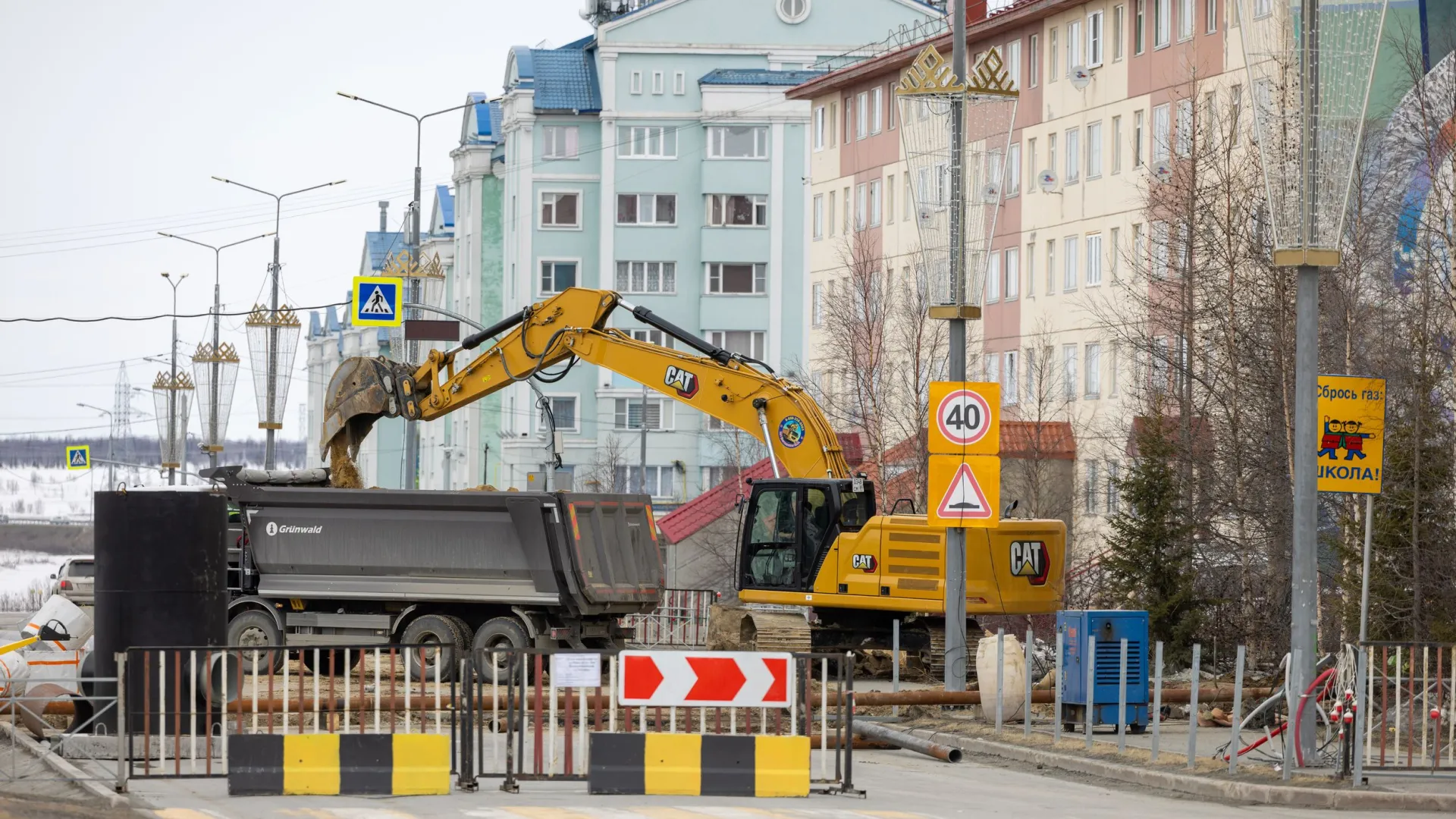 В Салехарде на неделю перекрыли дорогу из-за ремонтных работ | Ямал-Медиа