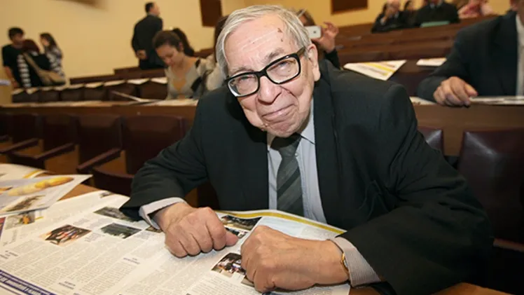 Президент журфака МГУ Ясен Засурский умер на 92-м году жизни