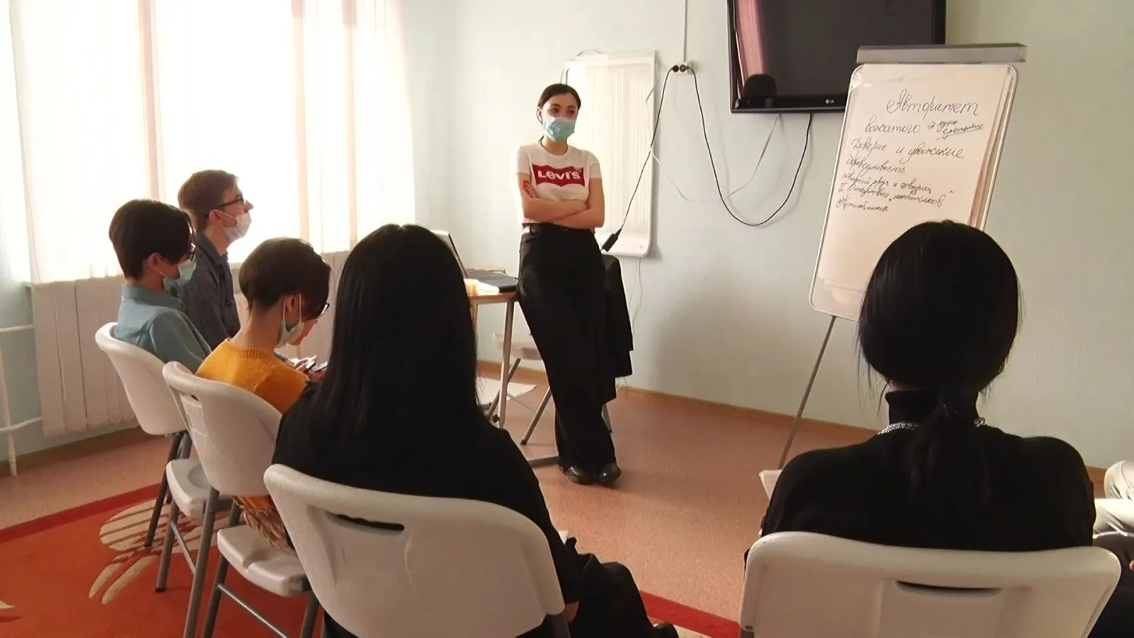 Старшеклассники и студенты в Муравленко поучаствовали в «Школе вожатых»