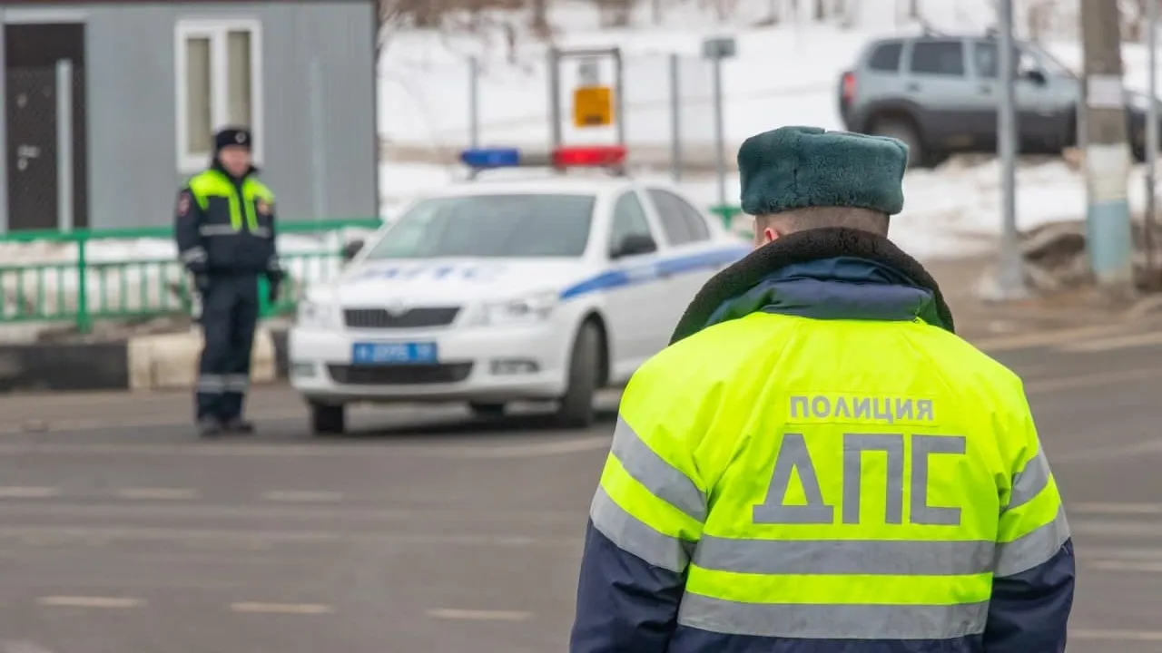 В Новом Уренгое задержали водителя, накопившего штрафов более чем на 100 тыс. рублей