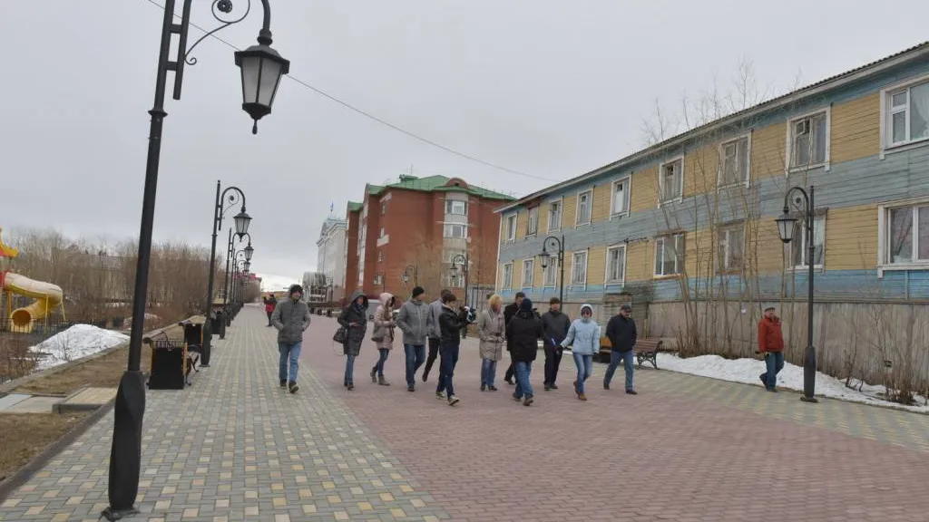Один из объектов, который раскритиковала эксперт – пешеходная зона на улице Ленина. Фото: Андрей Ткачев / КРАСНЫЙ СЕВЕР
