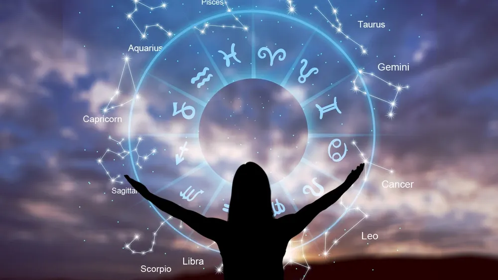 Гороскоп для всех знаков Зодиака на 20 июля 2022 года. Фото: Billion Photos / Shutterstock.com