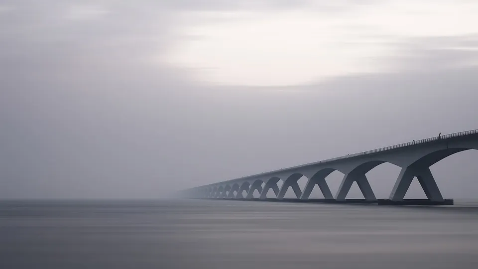 ЯНАО выделят кредит для строительства моста между Салехардом и Лабытнанги