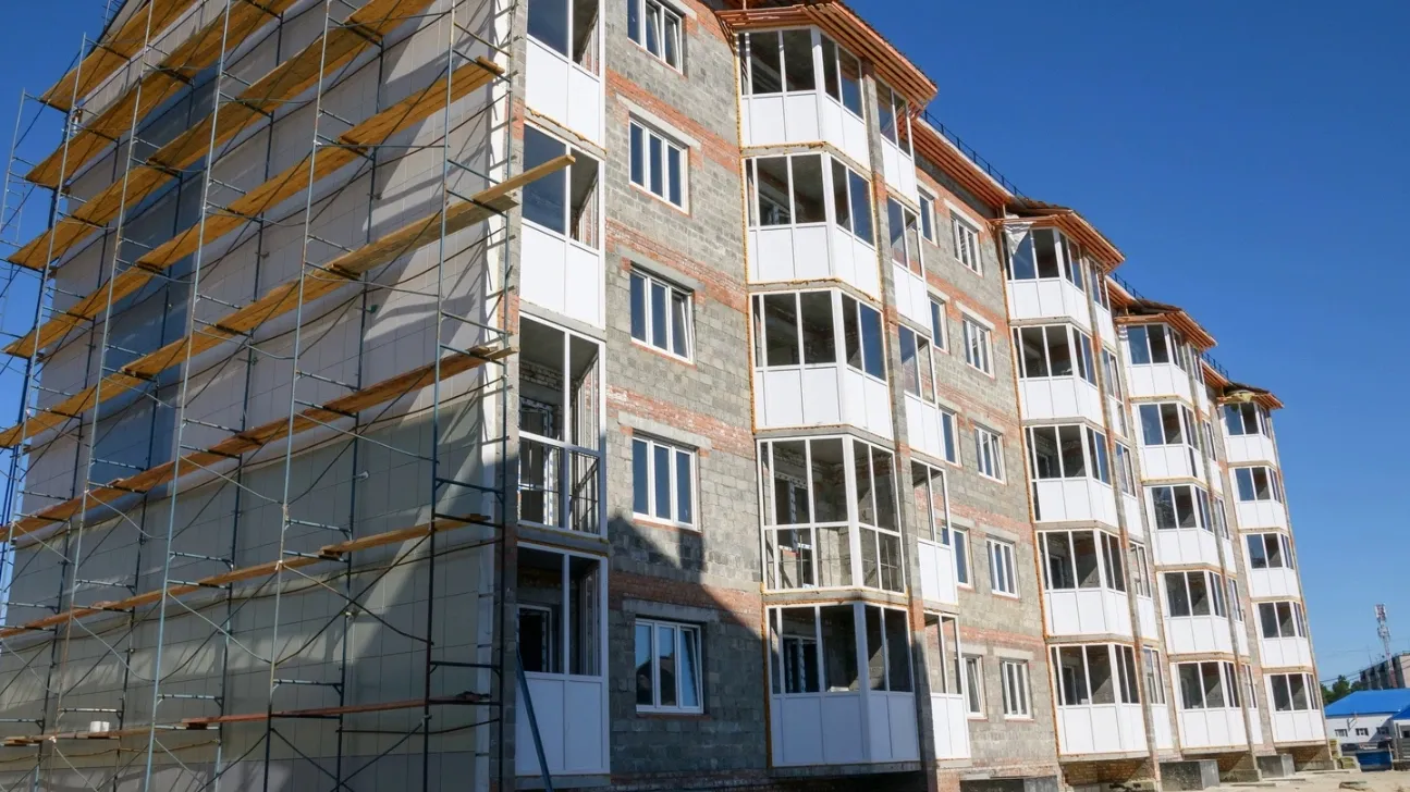 В ближайшие два года в Ноябрьске введут в эксплуатацию почти 40 тысяч квадратов нового жилья. Фото: пресс-служба губернатора ЯНАО