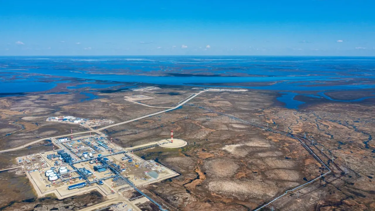 Крупный нефтегазовый кластер в ЯНАО будет разрабатывать «дочка» «Газпром нефти» и «Лукойла»