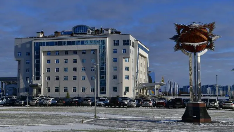 Гостиница «Юрибей» в Салехарде. Фото Андрея Ткачёва, КРАСНЫЙ СЕВЕР