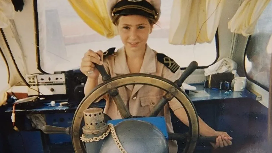 Попасть в Новый Порт можно только на вертолете, а летом еще на теплоходе. Фото предоставлено Надеждой Кириченко