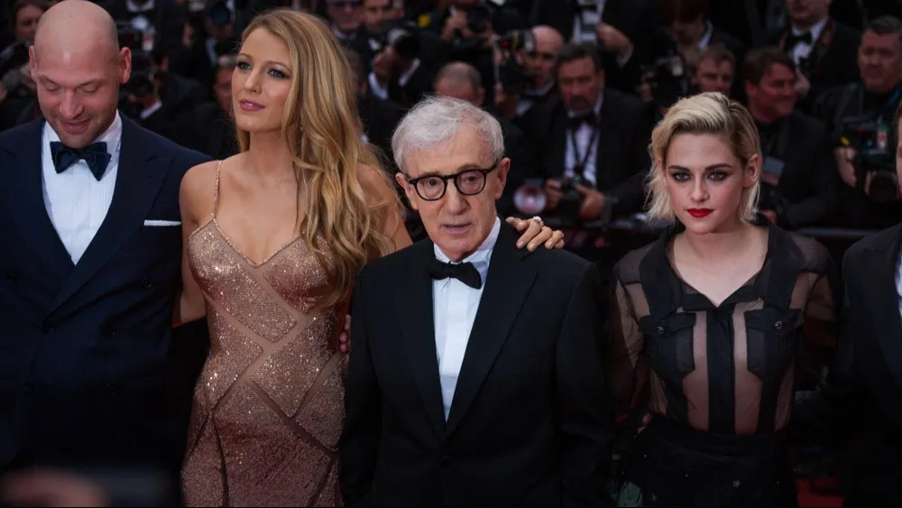 Кори Столл, Блейк Лайвли, Вуди Аллен, Кристен Стюарт на открытии 69-го Каннского кинофестиваля. Канны, Франция. 11 мая 2016 года. Фото: taniavolobueva/Shutterstock/Fotodom
