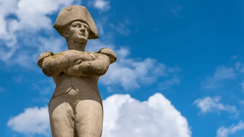 Статуя Наполеона Бонапарта в Ватерлоо, Бельгия. Фото: Kurt Vansteelant/Shutterstock/Fotodom