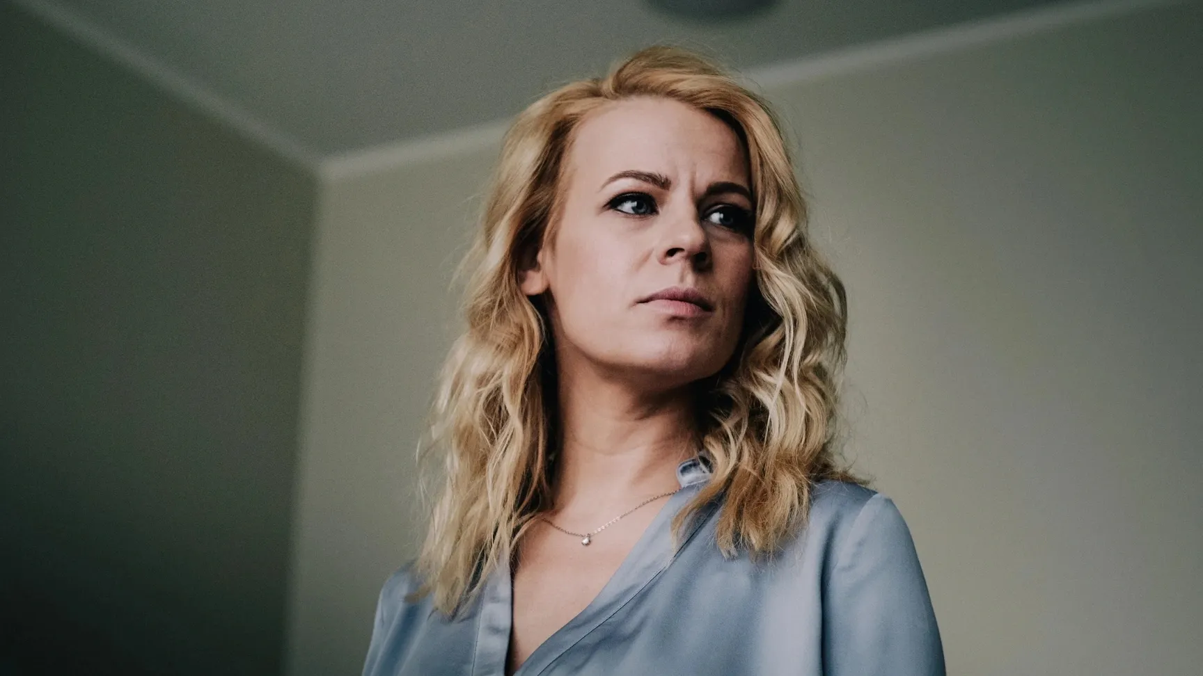 Александра Ребенок в сериале «Мертвое озеро». Фото: «Медиаслово»/kinopoisk.ru