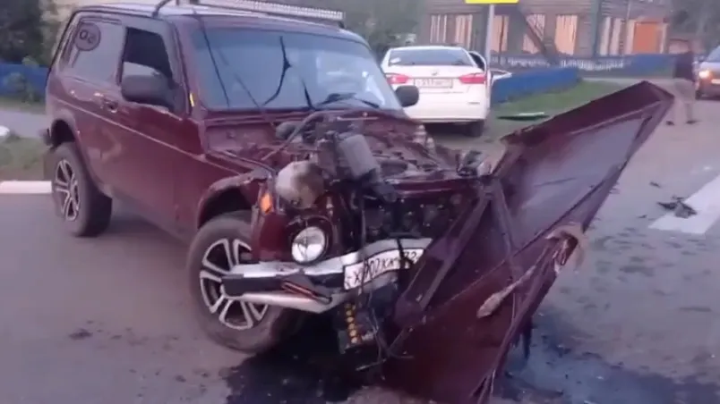 Кадр из видео: t.me/gibdd72