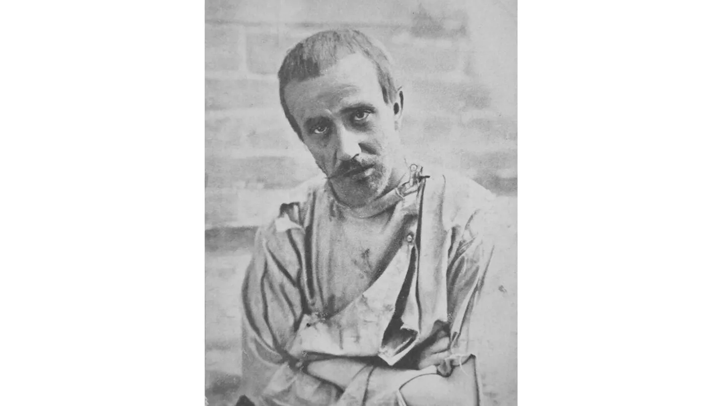 Василий Качалов в образе Барона из пьесы М. Горького «На дне». Фото: gorkiy.tatmuseum.ru