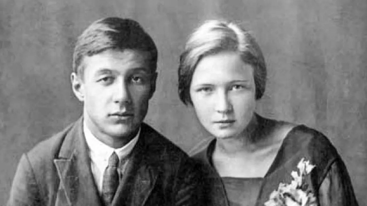 Борис Корнилов и Ольга Берггольц в 1929 году. Фото: CCO