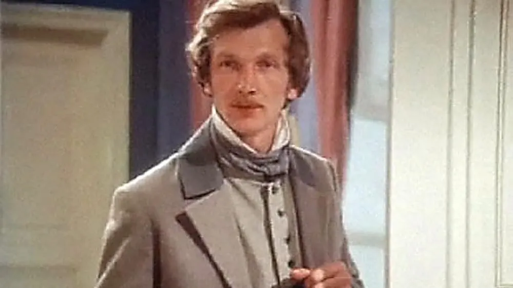 Виктор Бычков в роли слуги в фильме «Последняя дорога» (1986)/«Ленфильм»/imdb.com