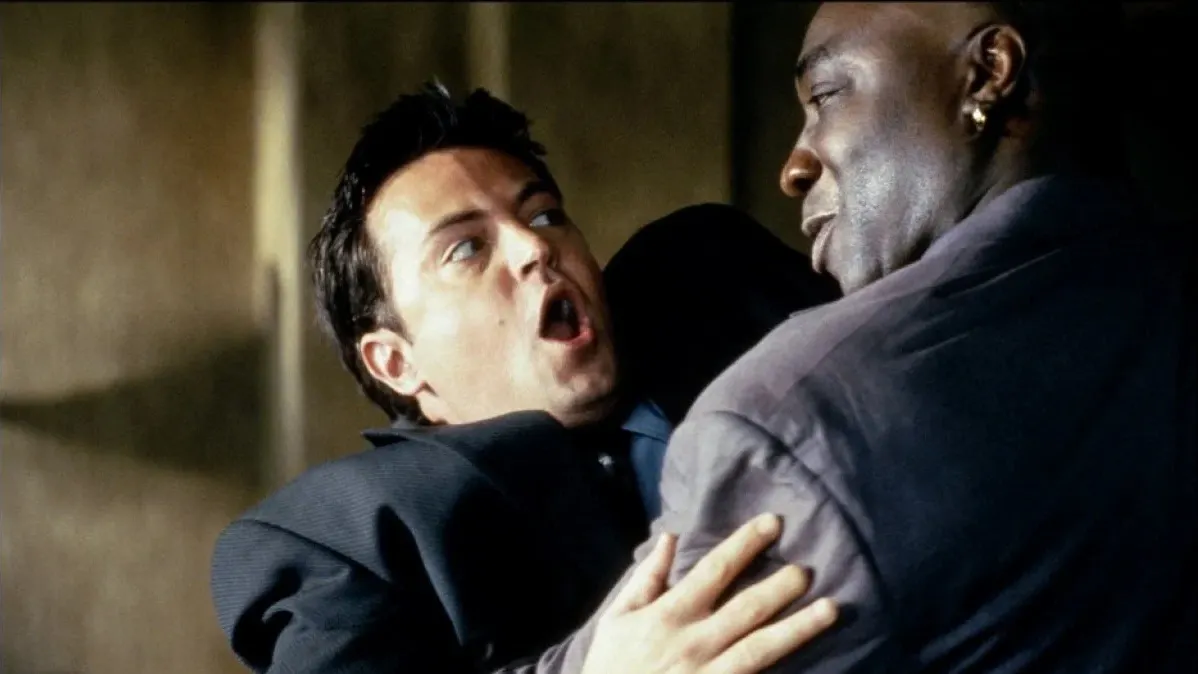 Фото: кадр из фильма «Девять ярдов»