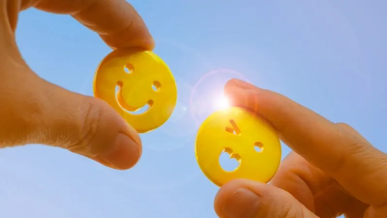 День рождения смайлика: когда отмечается, кто и как его придумал, традиции и история праздника