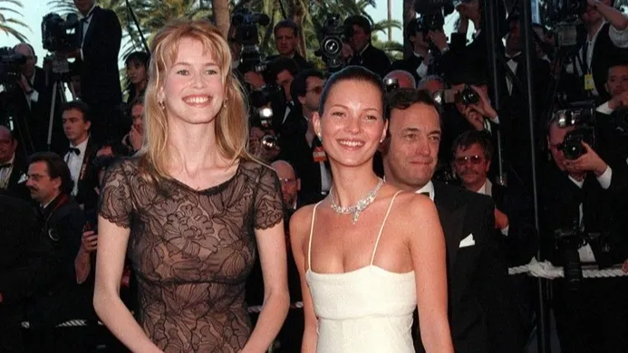 Клаудия Шиффер и Кейт Мосс на 51-м Каннском кинофестивале. 13 мая 1998 года. Фото: Featureflash Photo Agency/Shutterstock/Fotodom