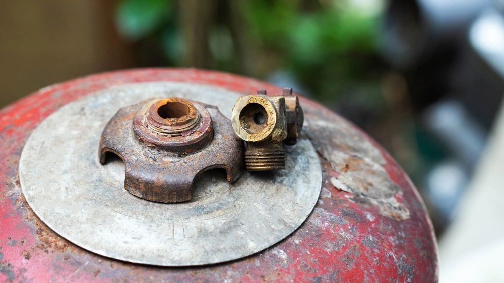 МЧС: в Кабардино-Балкарии при взрыве газового баллона пострадали люди