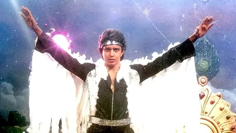 Митхун Чакраборти в фильме «Танцор диско». Фото: B. Subhash Movie Unit/imdb.com