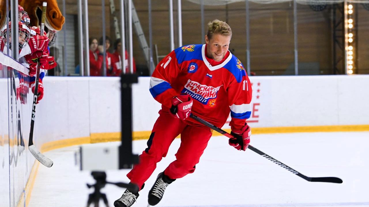 Двукратный обладатель Кубка Гагарина Сергей Андронов завершил карьеру