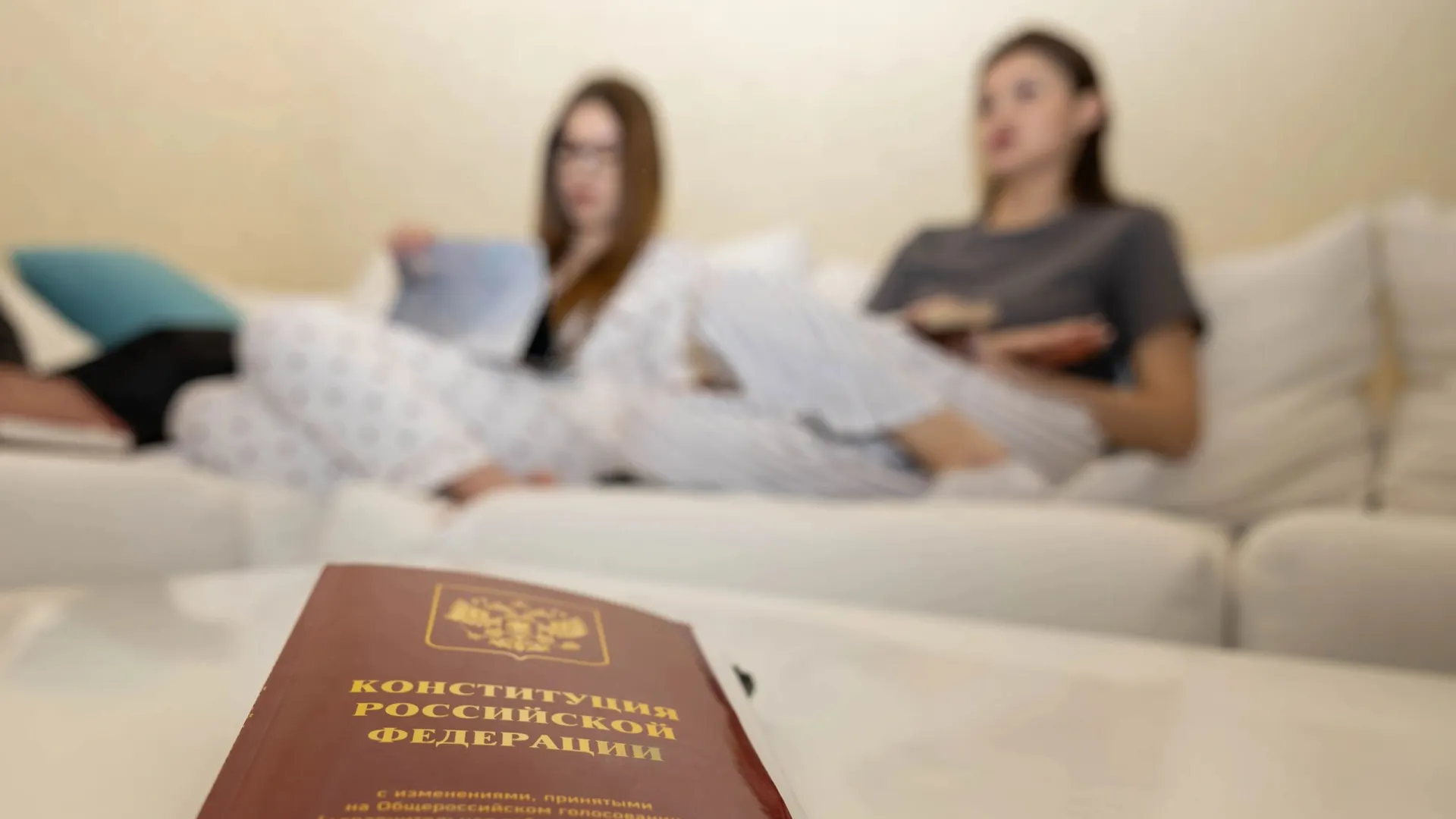 Суд в Муравленко разрешил работавшей студентке получать пенсию