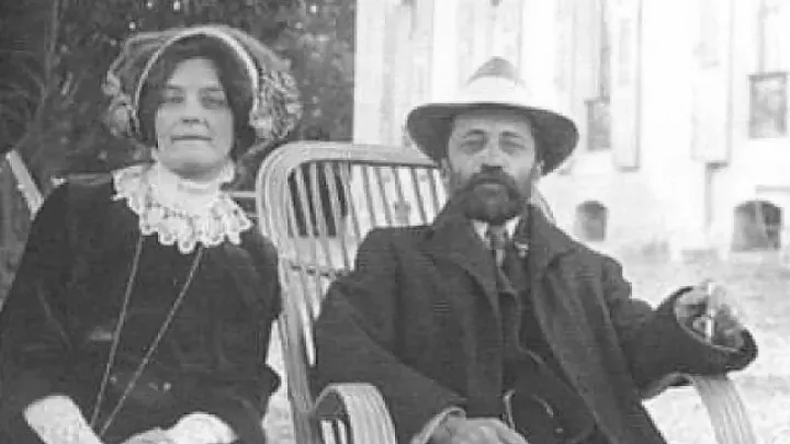 Зинаида Гиппиус и Дмитрий Мережковский в эмиграции. Фото: arhcity.ru
