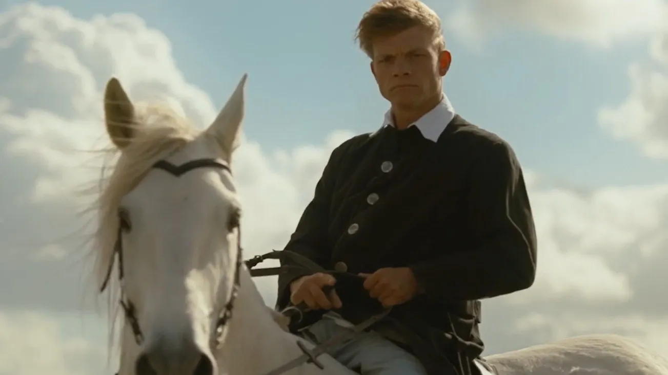 Кадр из фильма «Евгений Телегин»/«Киномир»/Two Captains Production Company/«Кино.Арт.Про»/kinopoisk.ru