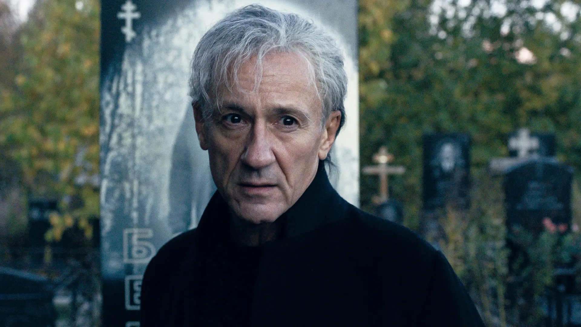 Олег Меньшиков в фильме «Прелесть». Фото: «Гуд Стори Медиа»/Premier/kinopoisk.ru