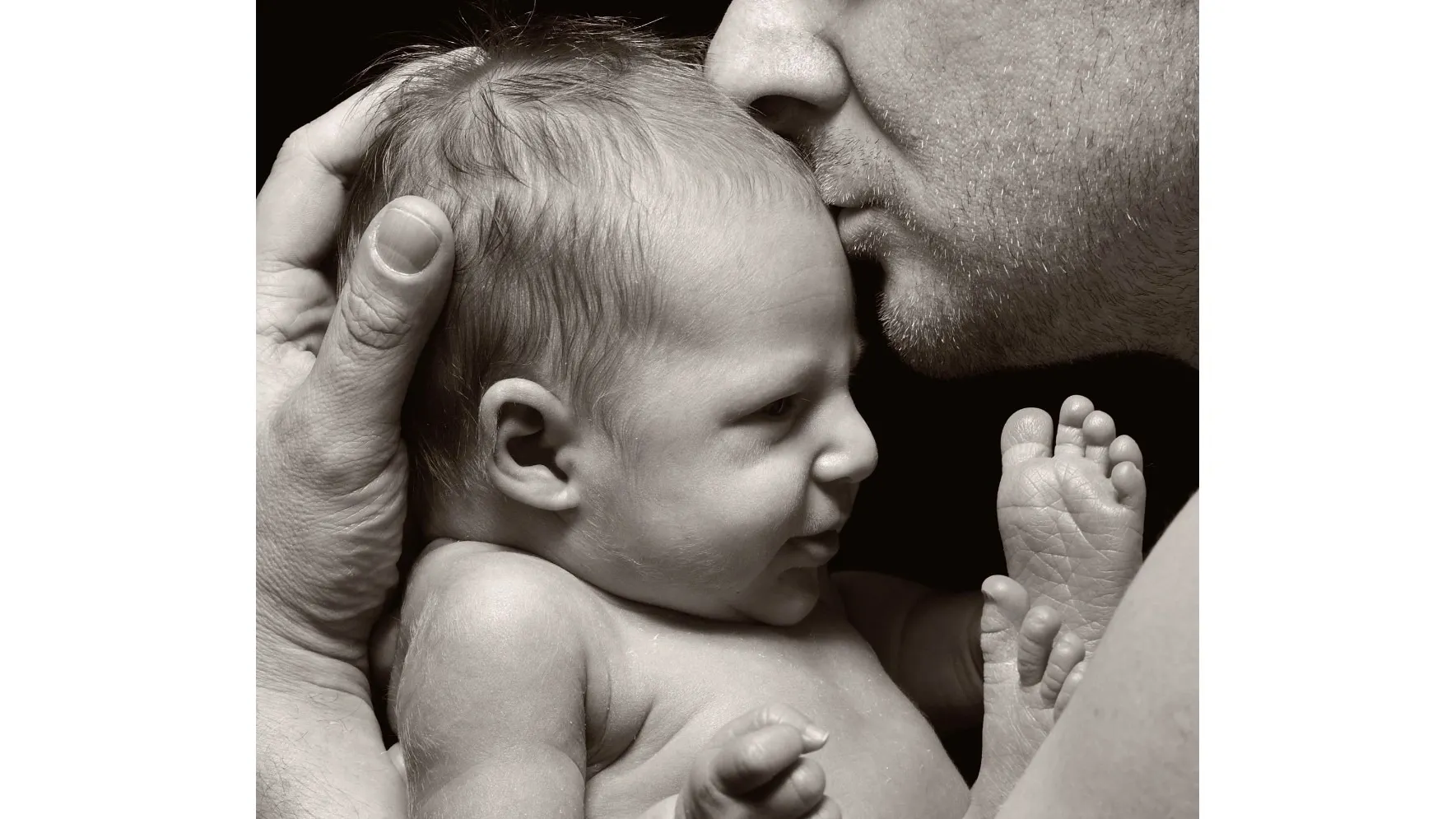 Иногда декретный отпуск отца выгоднее для семьи. Фото: itsmejust/Shutterstock/Fotodom