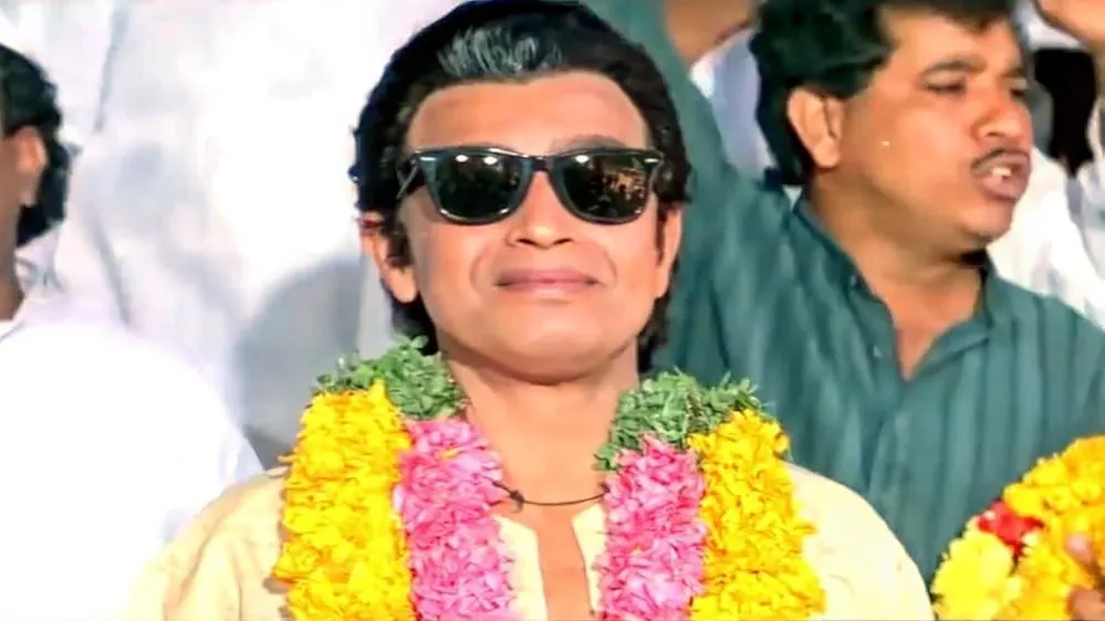 Митхун Чакраборти в фильме «Палач». Фото:  Aabha Films/imdb.com