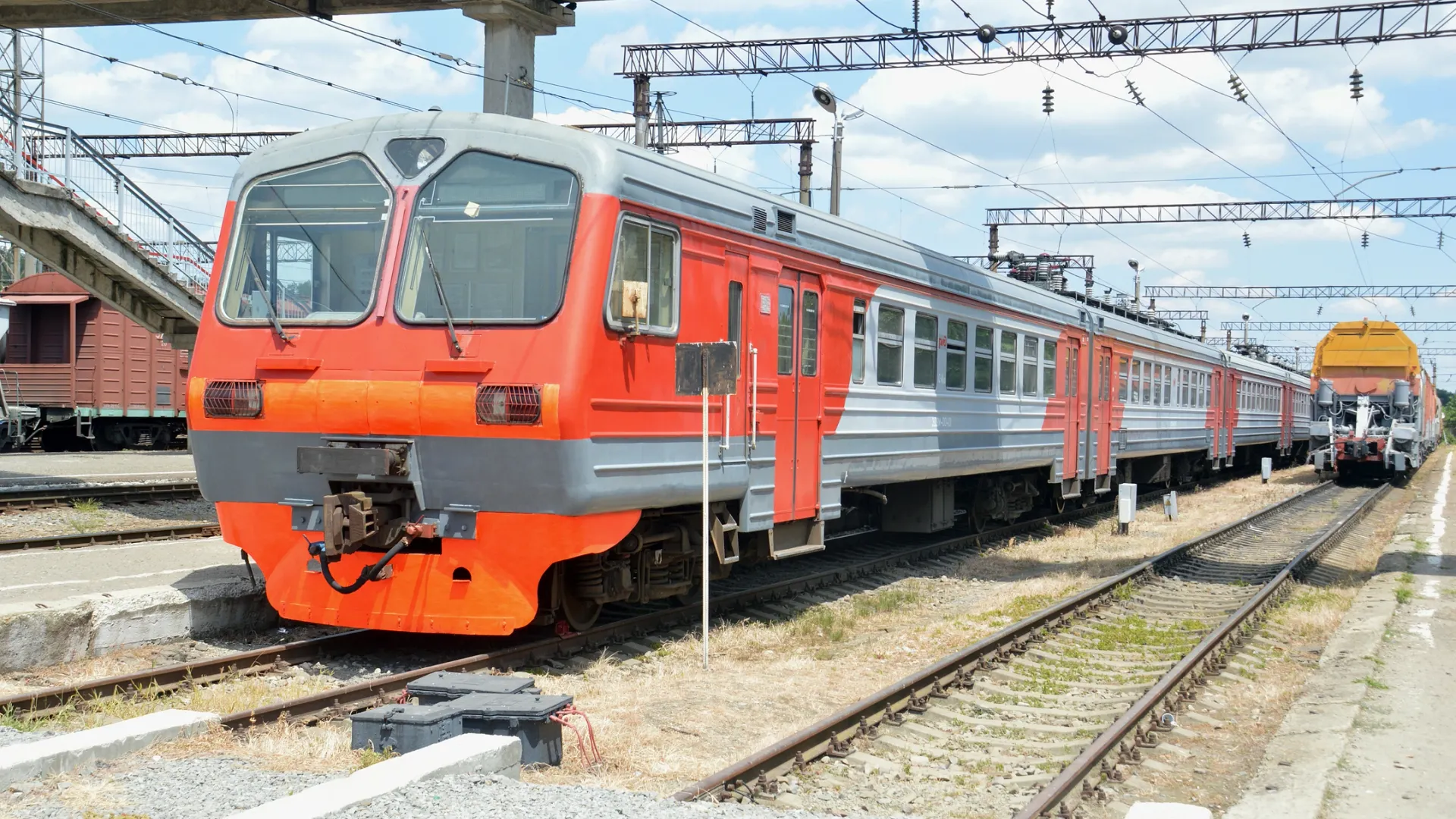 Alexander Zamaraev/Shutterstock.com