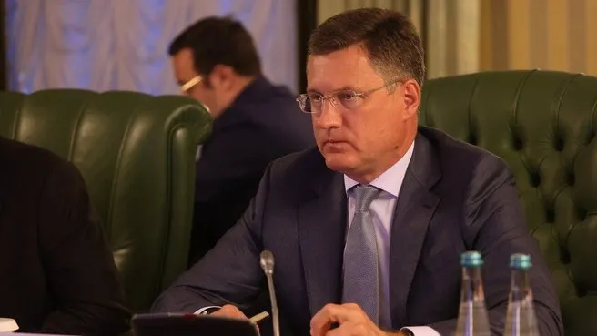 Александр Новак на совещании в правительстве 25 августа. Фото: government.ru