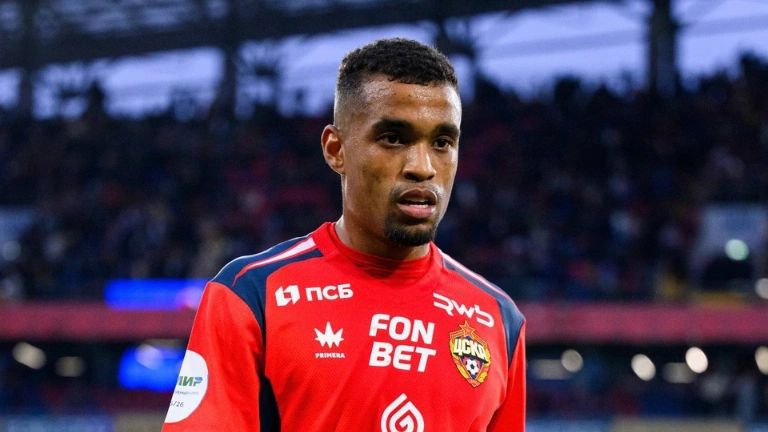 Футболиста ЦСКА номинировали на премию Пушкаша