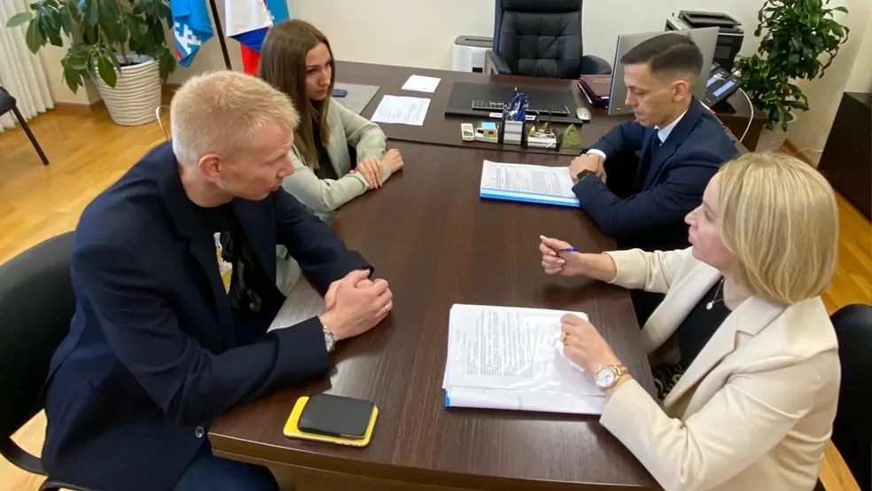 Елена Молдован, "ВКонтакте"