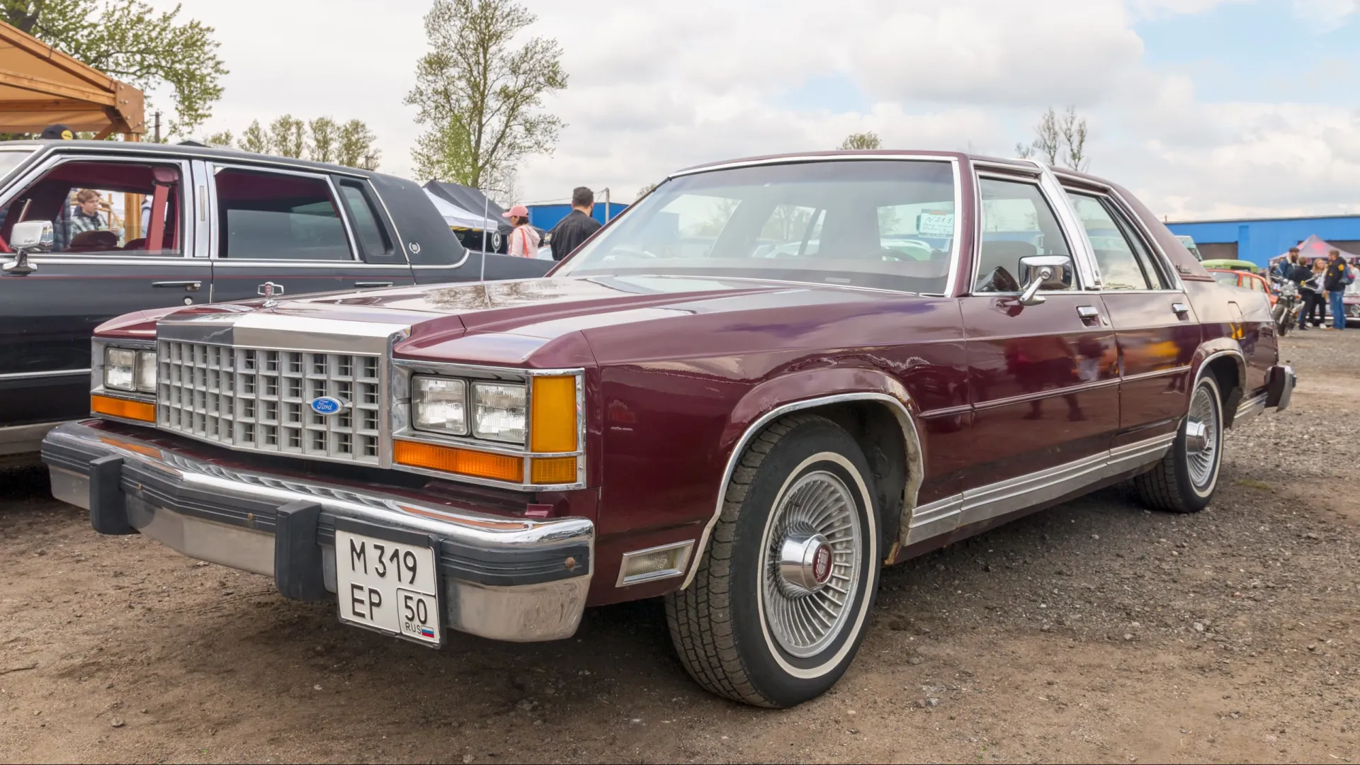 Классический седан 80-х — Ford LTD Crown Victoria. Фото: Oleg Mirabo/Shutterstock/Fotodom