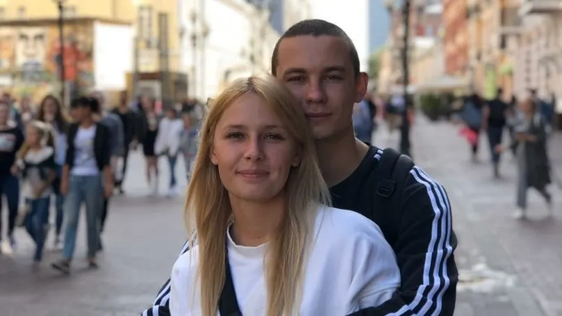 Никита Кологривый с супругой Александриной. Фото: vk.com/idkologrivyy