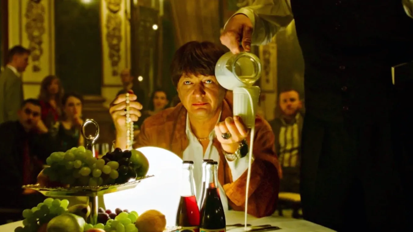 Кадр из трейлера фильма «Плагиатор»/Arna Media/«Марс Медиа Энтертейнмент»/«Атмосфера кино»/kinopoisk.ru