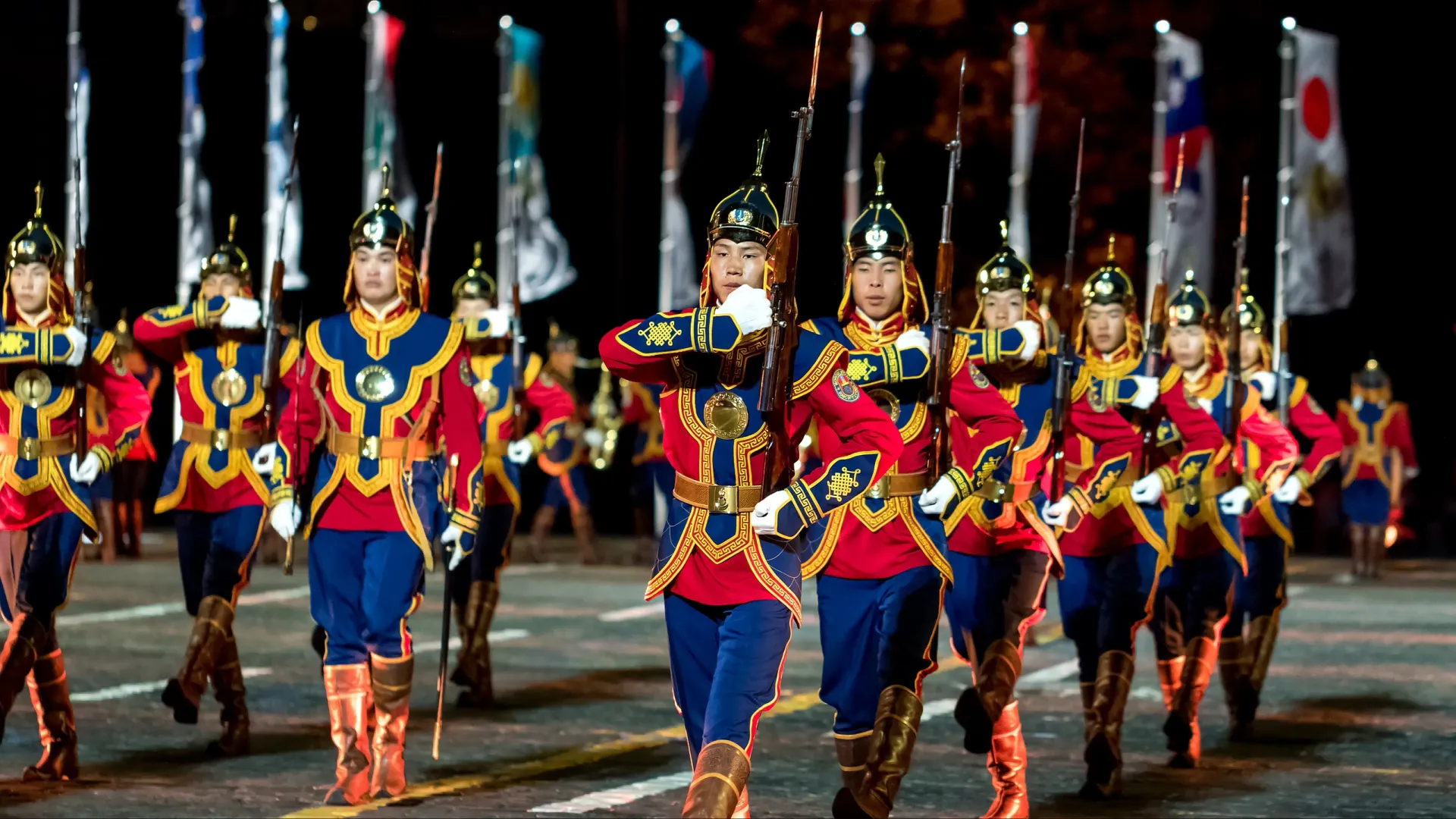 Военный оркестр Центрального Генерального штаба Вооруженных сил Монголии на фестивале «Спасская башня» в 2016 году. Фото:  Degtyaryov Andrey/Shutterstock/Fotodom